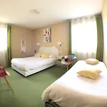 Logis Auv'hotel Отель 3*