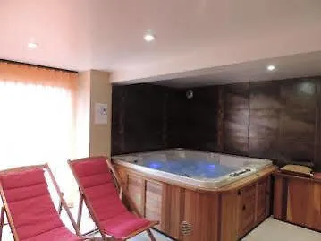 Logis Auv'hôtel Hotel Mauriac (Cantal)
