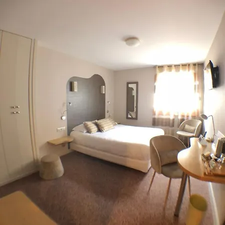 Logis Auv'hôtel Mauriac (Cantal)